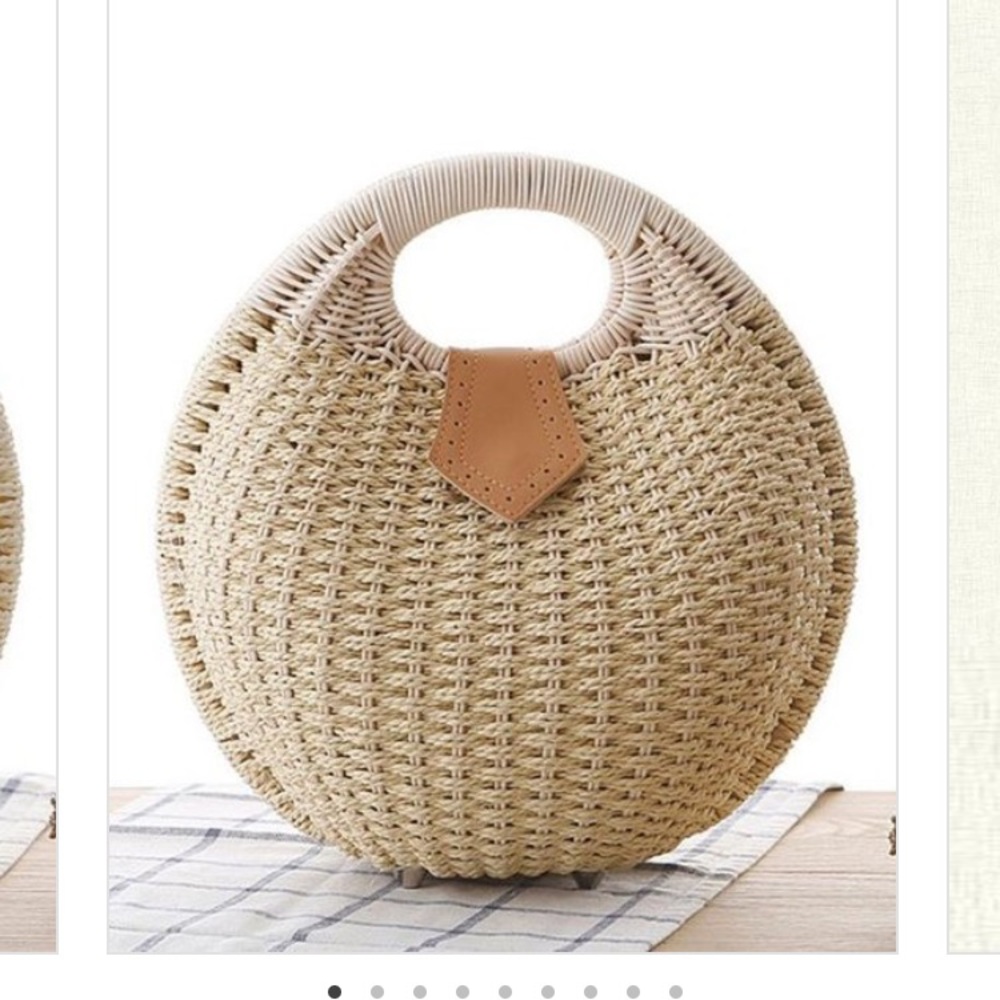 Basket Purse very Comfortable to Hold